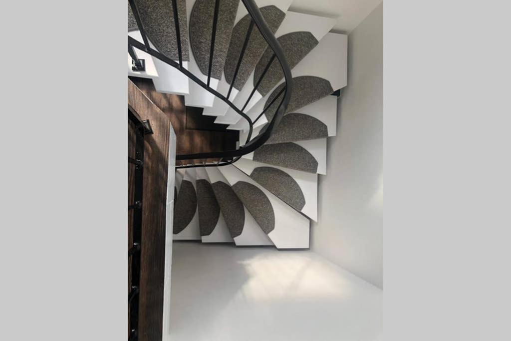 Ferienwohnung Haus Ruhrgebiet ミュルハイム・アン・デア・ルール エクステリア 写真