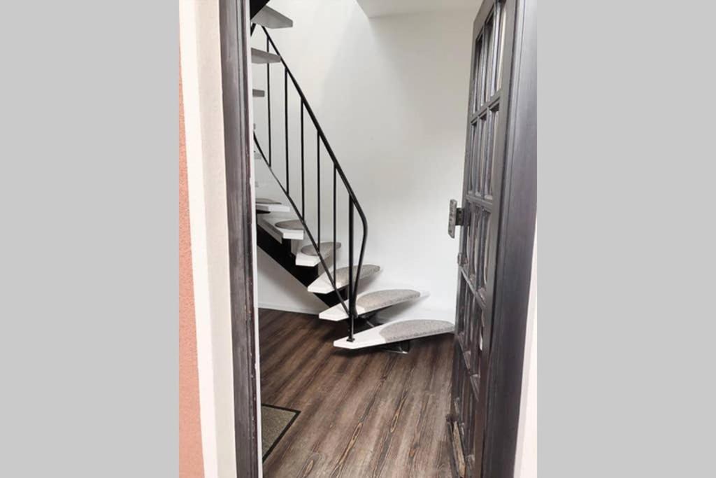 Ferienwohnung Haus Ruhrgebiet ミュルハイム・アン・デア・ルール エクステリア 写真